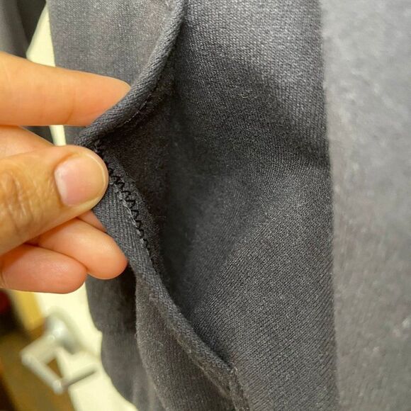 Gildan Boy Kids Pullover Black Jacket Hoodie Sweatshirt XS - Youth (4-5) - Picture 8 of 9